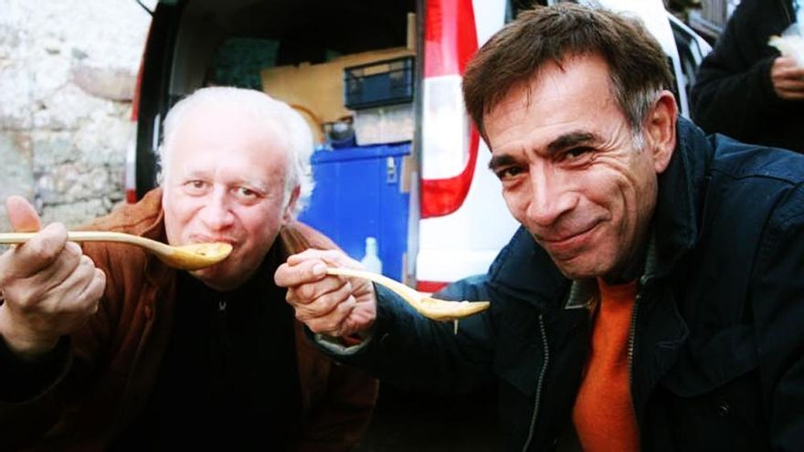 Juan Echanove desvela por qué "no disfrutaba nada" grabando 'Un país para comérselo': "Me comía media croqueta"