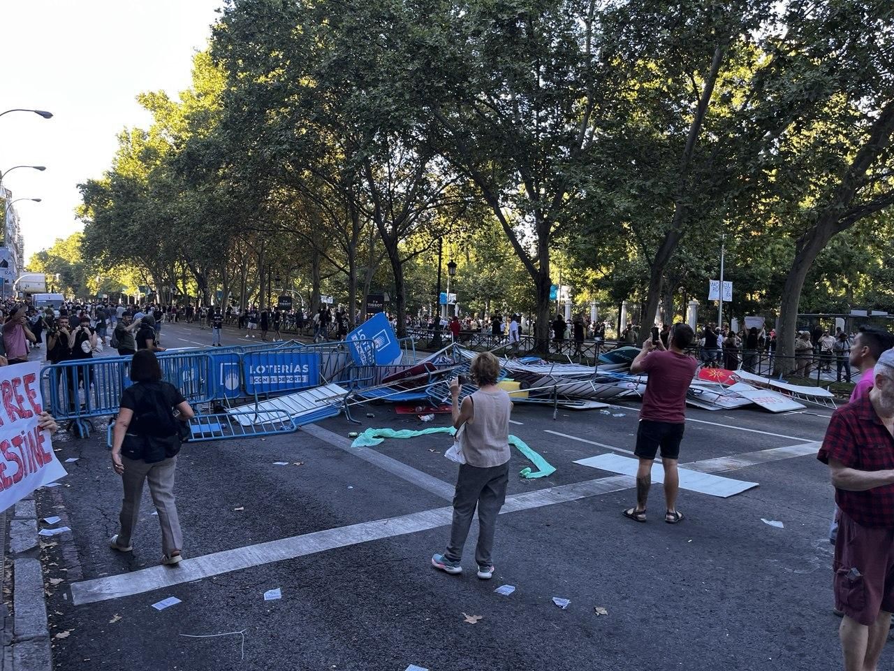 Las protestas contra el genocidio en Gaza que han cancelado la etapa final de La Vuelta, en imágenes