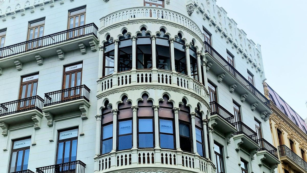 Detalle Casa Suay, Plaza del ayuntamiento 23.