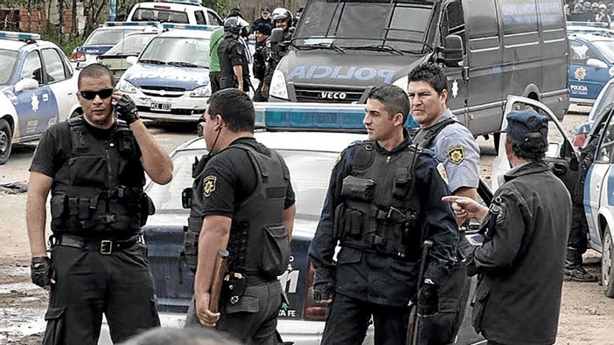 Violencia social, desindustrialización y muchas armas en la calle: la crisis en Rosario más allá de Los Monos