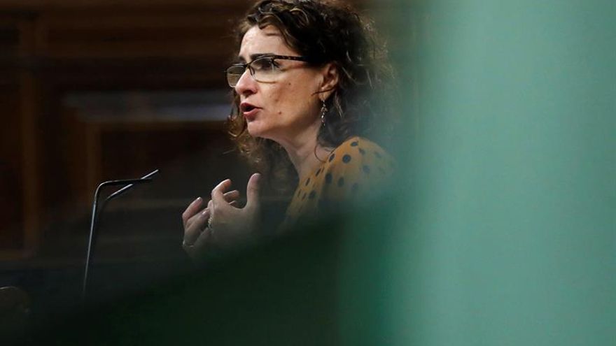 Hacienda inicia los primeros contactos con el PNV para negociar los Presupuestos