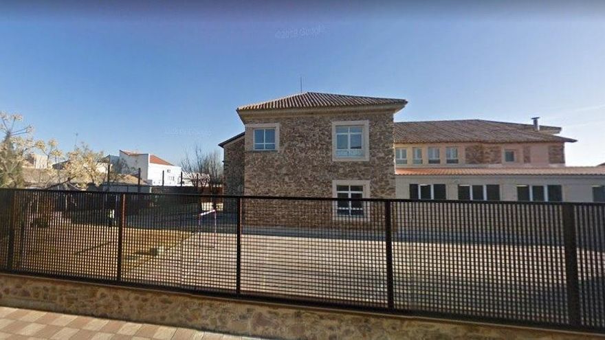 El curso escolar de Primaria arrancará de forma no presencial en Corral de Calatrava por el positivo de un profesor