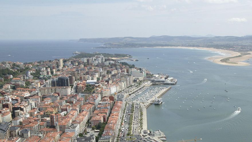 "Anima a la proliferación y no lucha contra el alza de precios": las críticas al decreto de pisos turísticos de Cantabria