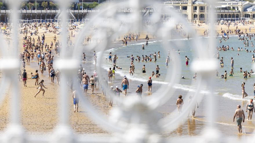 Donostia, ciudad "clickbait": "Hay que romper la correlación entre éxito y visitantes y recuperar nuestra soberanía"