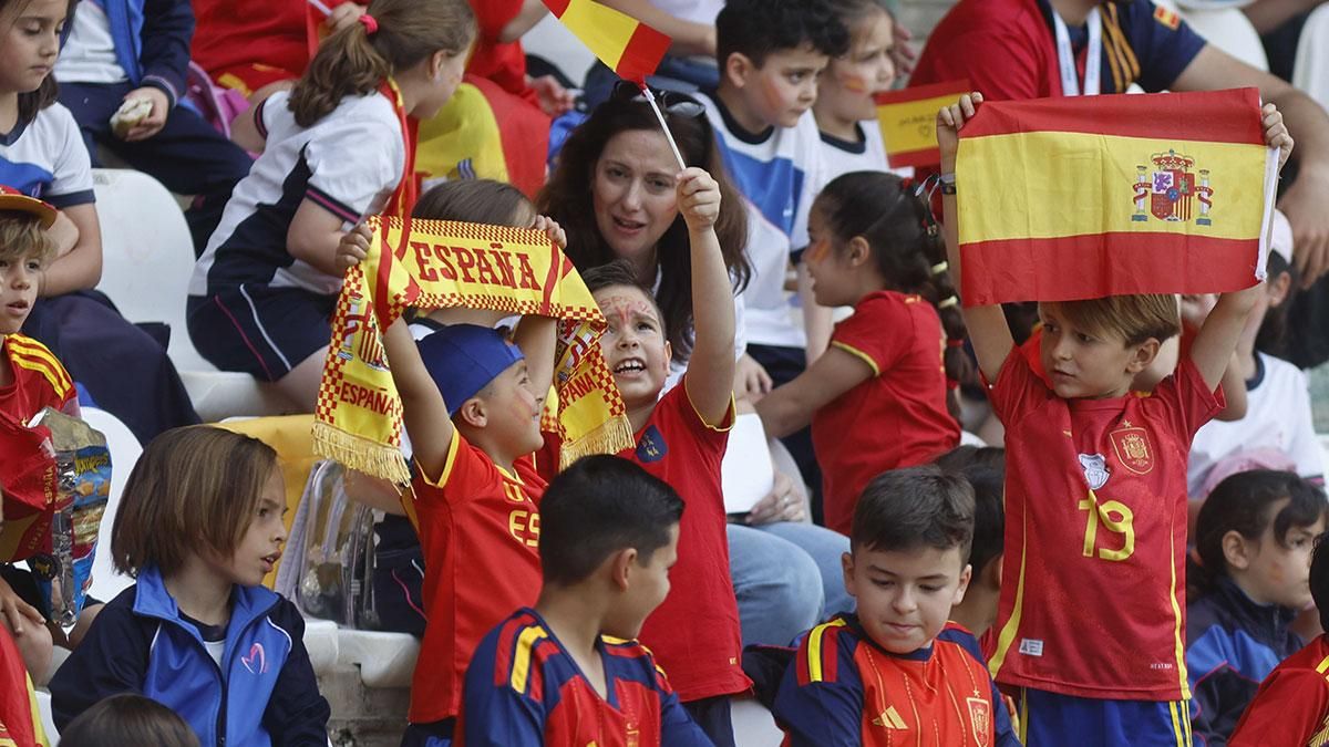 Las imágenes del partido España - Ucrania Sub 17 en El Arcángel