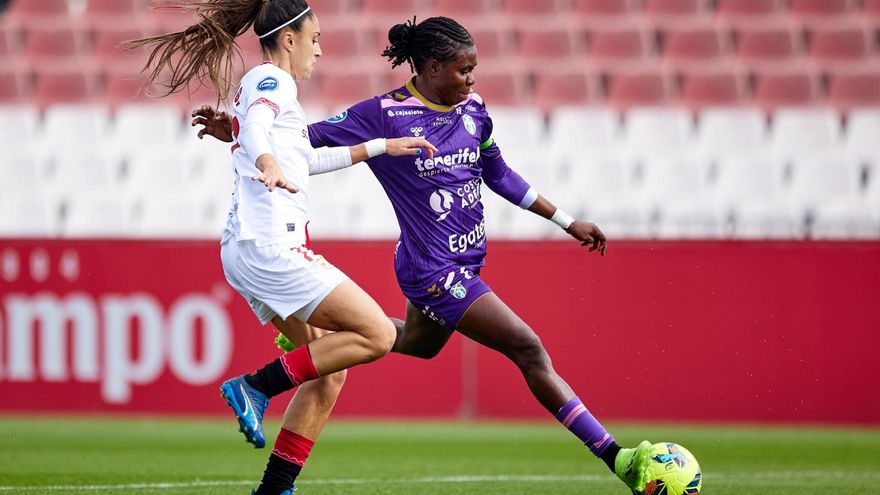 El Costa Adeje se lleva los tres puntos en Sevilla