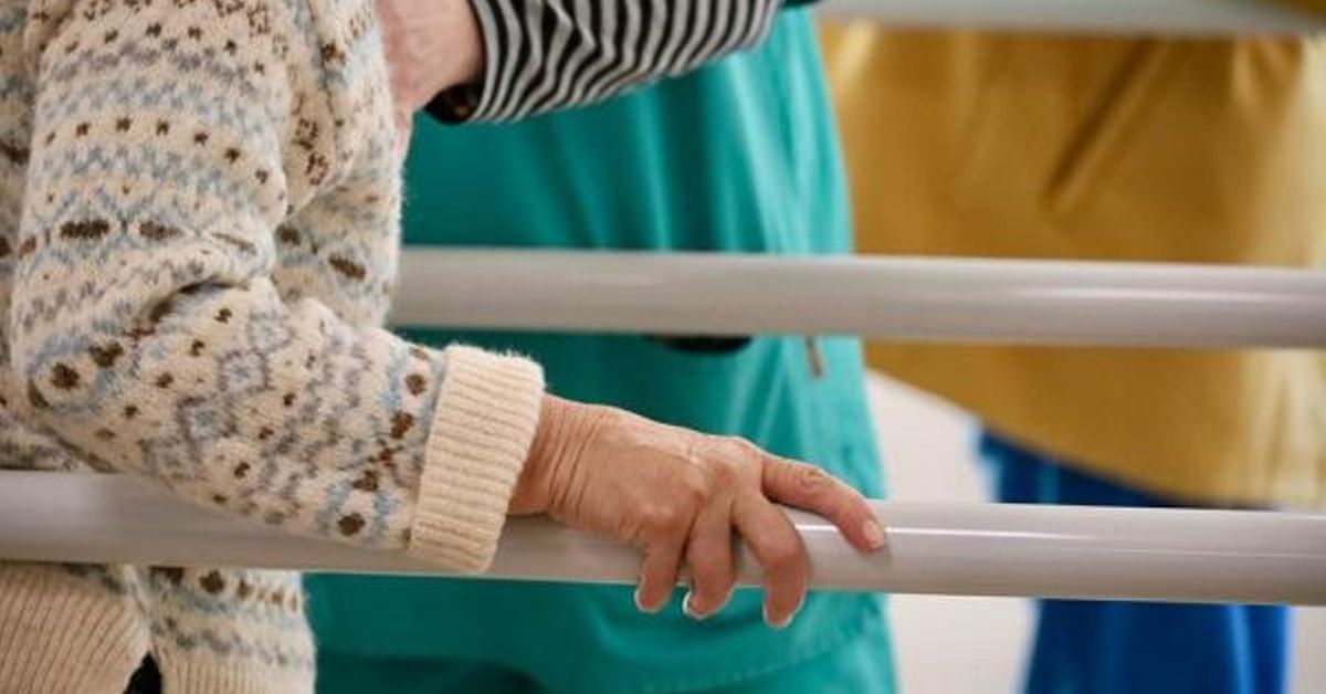 Andalucía tardará 40 años en cumplir los plazos legales de la dependencia por el “colapso” del sistema, según la FOAM