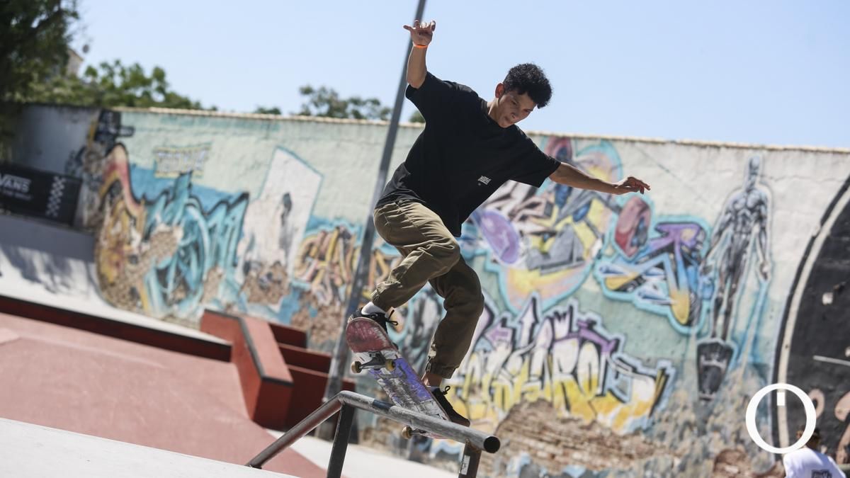 Prueba andaluza de skate en el skatepark de Cañero