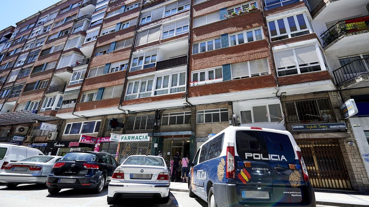 Suben a 14 los positivos en el edificio de Santander en cuarentena por el brote