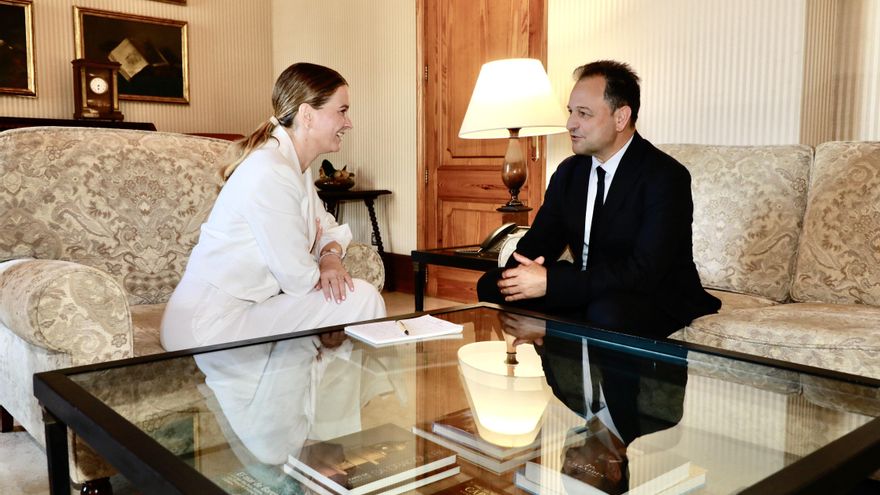 Un sobresueldo de 4.000 euros como "chantaje" a la presidenta balear del PP rompe la sintonía de la derecha