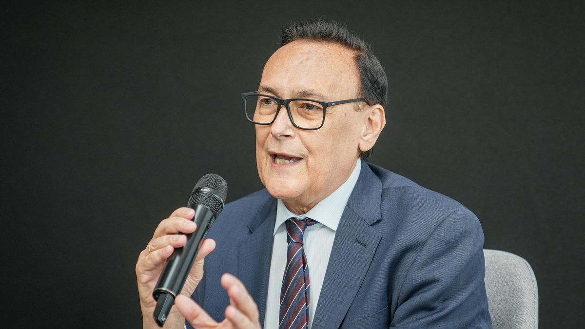 El consejero de Universidad, Investigación e Innovación de la Junta de Andalucía, José Carlos Gómez Villamandos. Imagen de archivo.