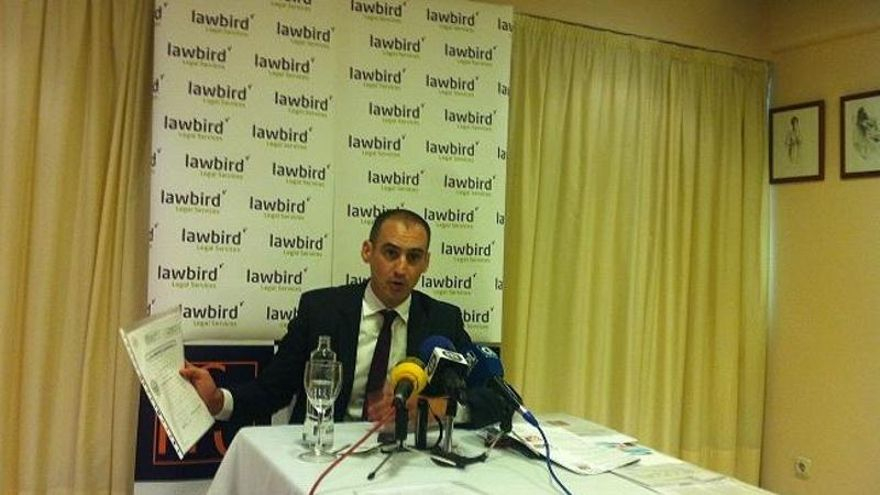 Un abogado atribuye a la alcaldesa de Marbella la compra de "un producto destinado a evadir impuestos"
