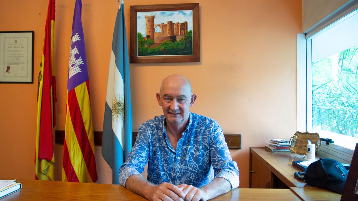 Faustino Mercadal, actual presidente de La Protectora Menorquina y nieto de un panadero oriundo de Ciutadella