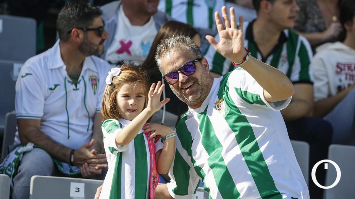 Grada Blanquiverde del Córdoba CF - CD Castellón