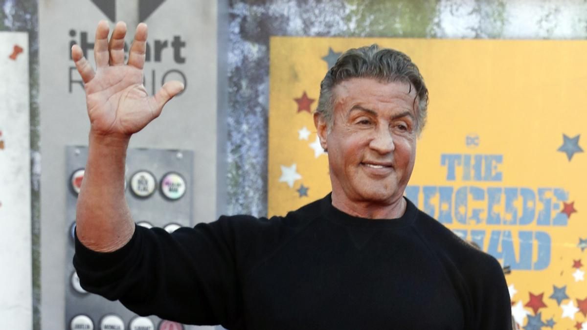 Sylvester Stallone revela las secuelas de sus películas de acción: nueve operaciones de espalda y tres de cuello
