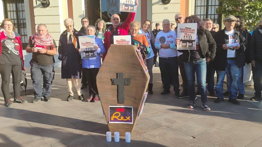 El Ayuntamiento de Murcia pone en peligro el uso como cine de la histórica sala Rex: “¡No escucháis a los murcianos!”