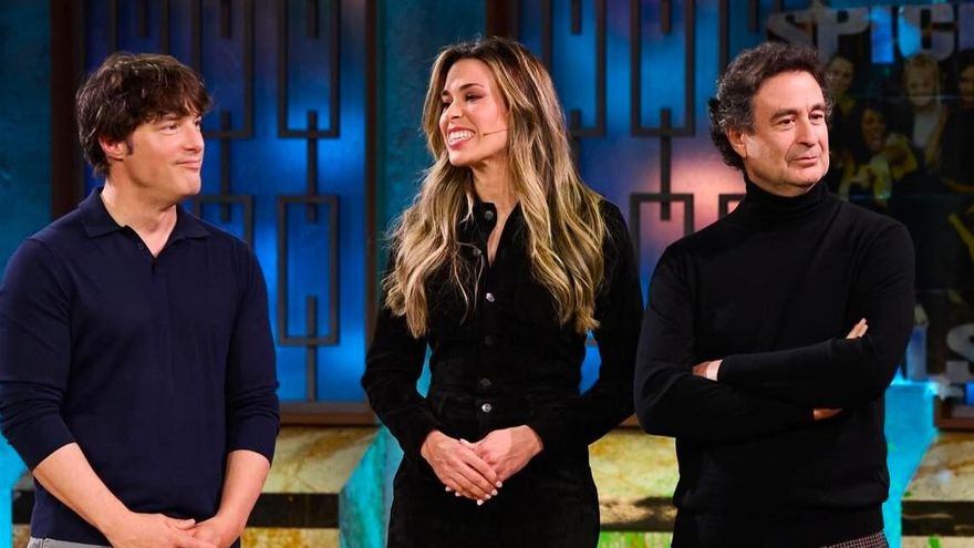 'La Revuelta' hizo la entrevista más incómoda a Jordi Cruz y preguntó a la "jefa" de 'MasterChef' por el sueldo de la nueva jueza