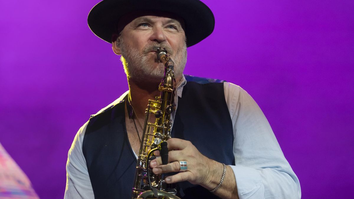 Todd Cooper dejó constancia de su buen hacer con el saxo y la voz.