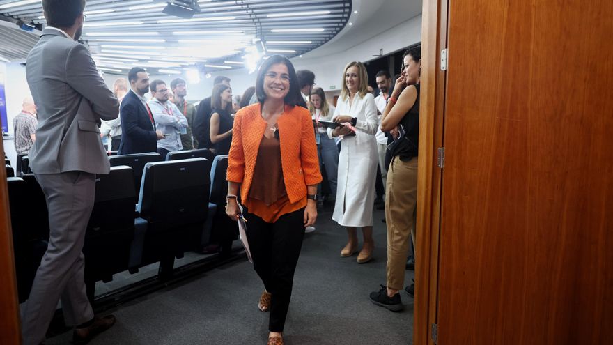 La ministra de Sanidad, Carolina Darias.