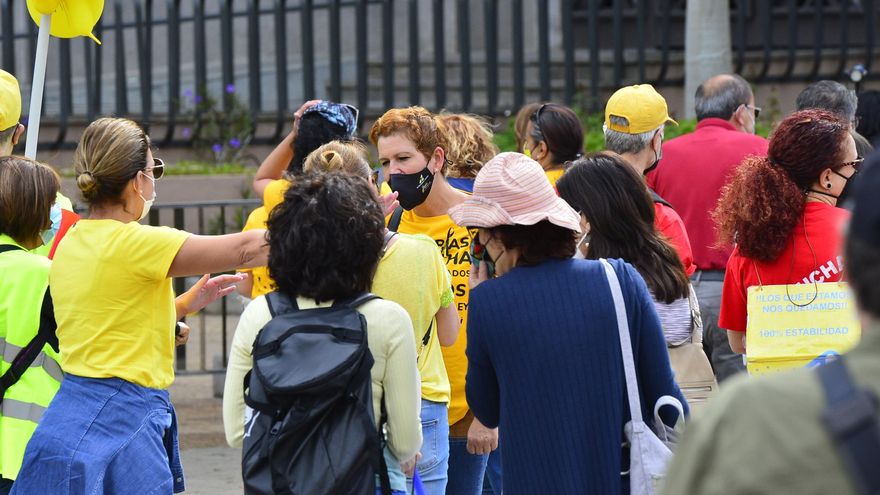Protesta de los trabajadores temporales este Primero de Mayo para exigir la firma del acuerdo. (Ángel Sarmiento).