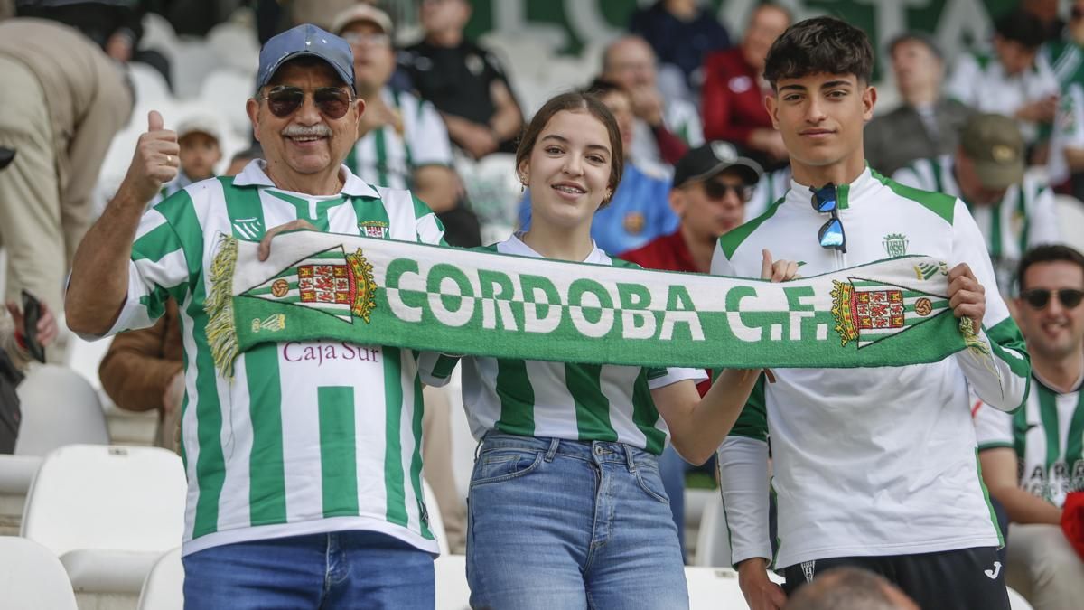 Grada Blanquiverde del Córdoba CF - Real Sociedad B