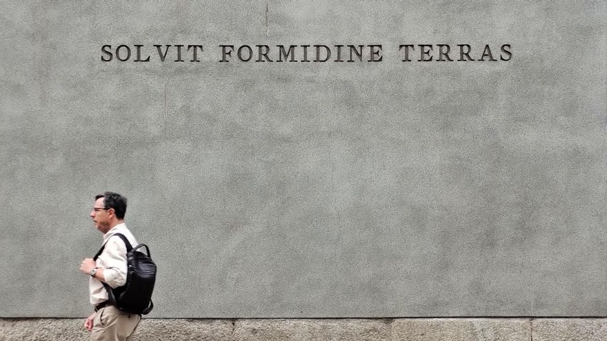 Condeduque cambia de dirección, de rumbo y hasta de nombre: "Intentemos juntos salvar a la tierra del espanto"