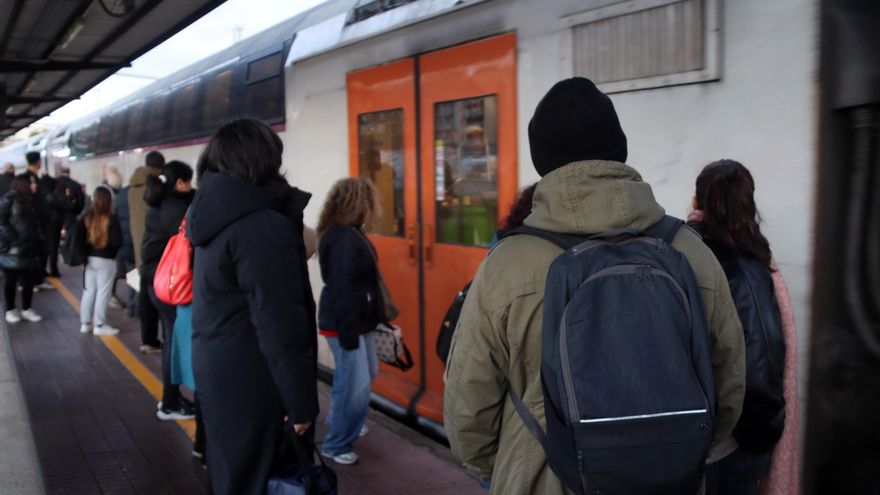 Rodalies restablece el servicio en Catalunya después de dos días sin trenes