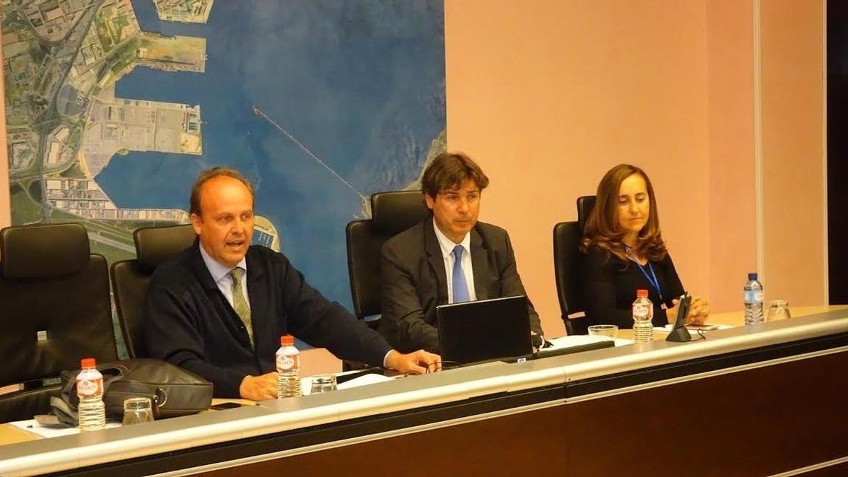El Puerto de Santander incrementará la capacidad de tracción de los mercancías de Renfe hacia la Meseta