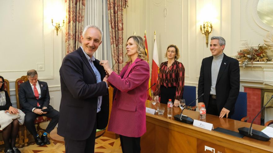 Entrega de distinciones del Colegio Oficial de Farmacéuticos de Cantabria con motivo de la Festividad de la Inmaculada Concepción.