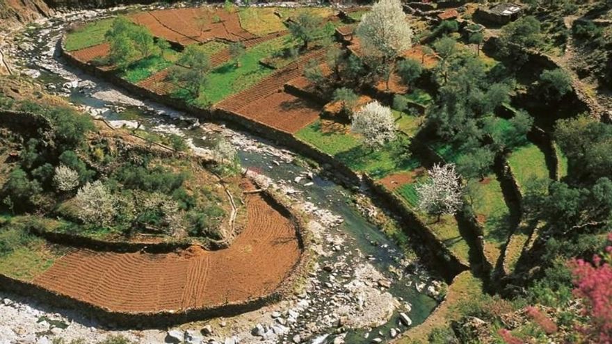 Las Hurdes, tierra de meandros.