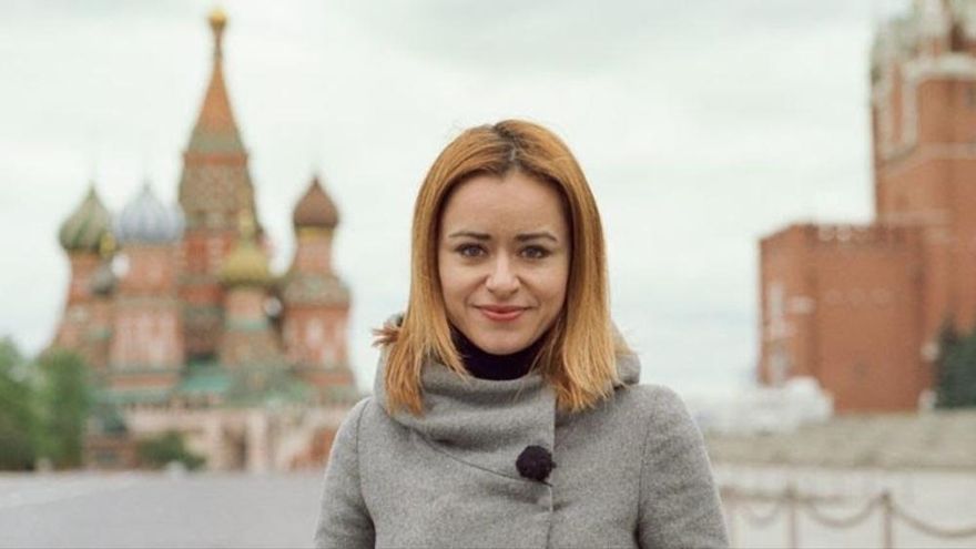 Érika Reija, la periodista de TVE que tuvo que abandonar Rusia, gana el Premio Couso: "Va por el equipo de Moscú"