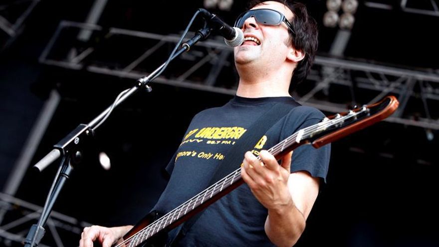 En la imagen, el músico estadounidense Adam Schlesinger, cofundador del grupo de power pop Fountains of Wayne.