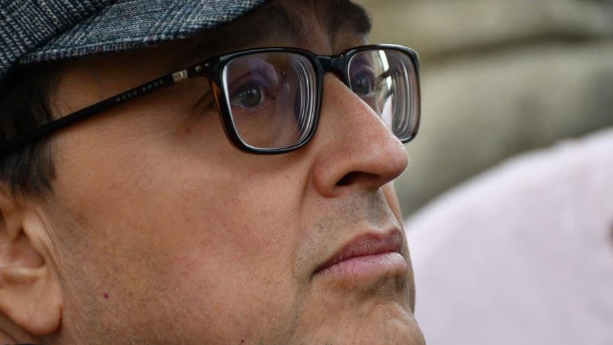 Del cuaderno de EGB a la literatura compartida: el viaje creativo de Víctor M. Jiménez Andrada