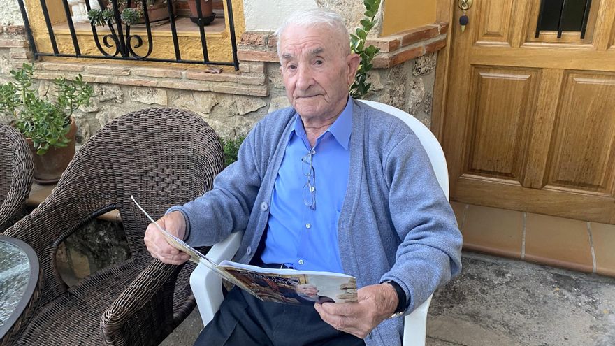 Verónico Martínez, el último testigo vivo de la hazaña del comandante Molas en 1928: el récord de altura en globo