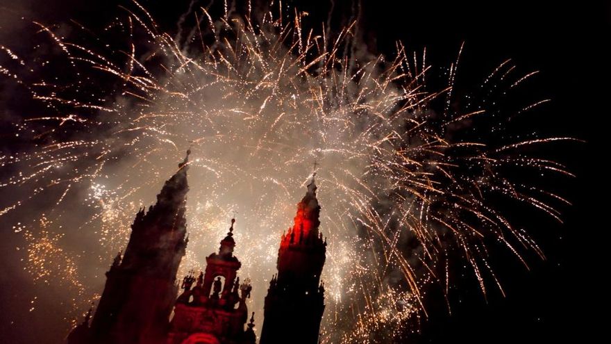 Galicia celebra su Día Nacional desbordada de peregrinos y con los contagios disparados