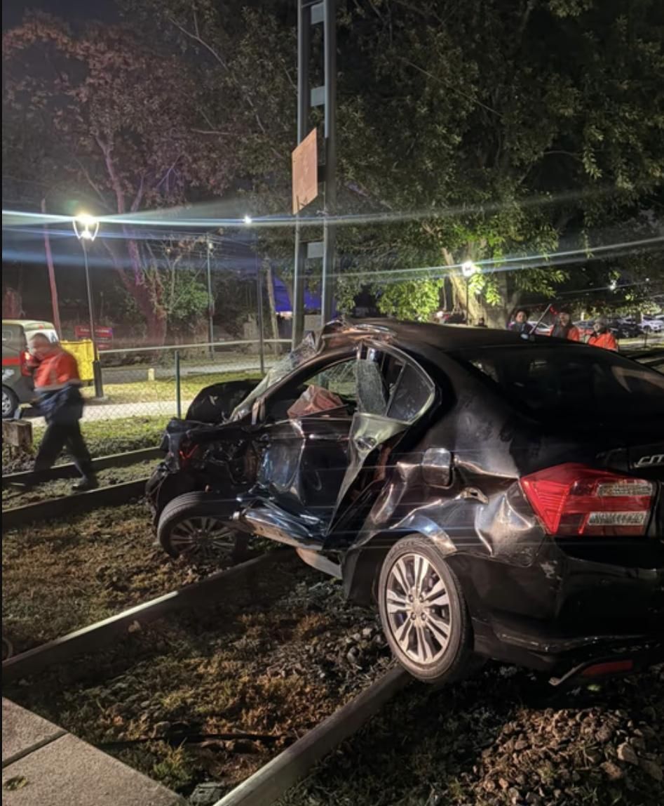 Así quedó el coche de Ernestina Pais, según difundió la Policía Bonaerense