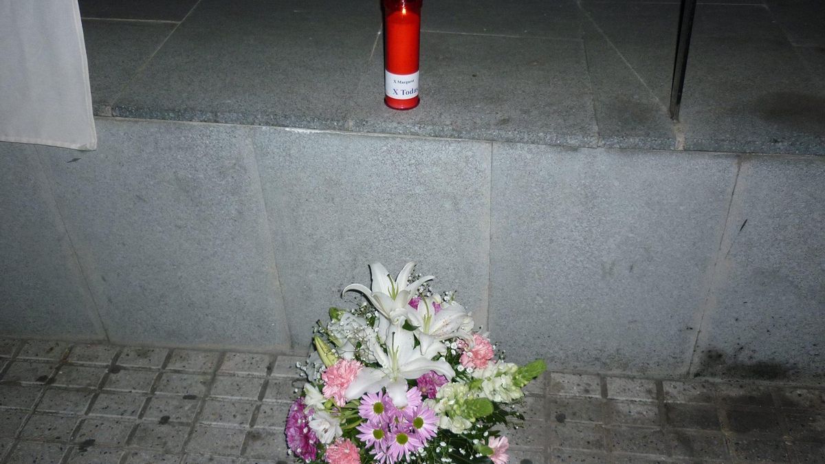 Contra la violencia machista ante un Juzgado de Badajoz