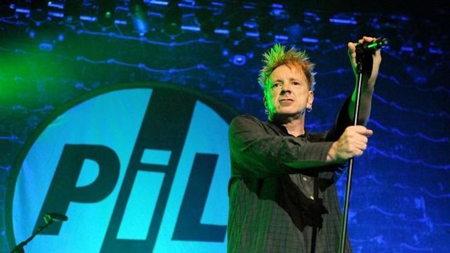 John Lydon, cantante de Sex Pistols y PiL: “Veo a la monarquía como parásitos”