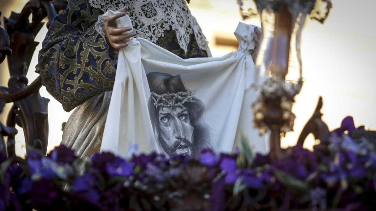 Procesión de la Hermandad de la Santa Faz