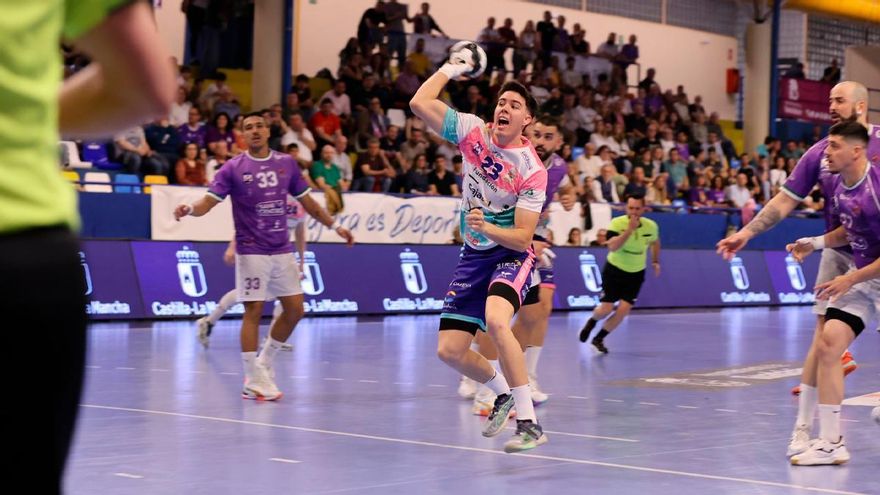 El Cajasol Ángel Ximénez rescata un punto sobre la bocina en Guadalajara