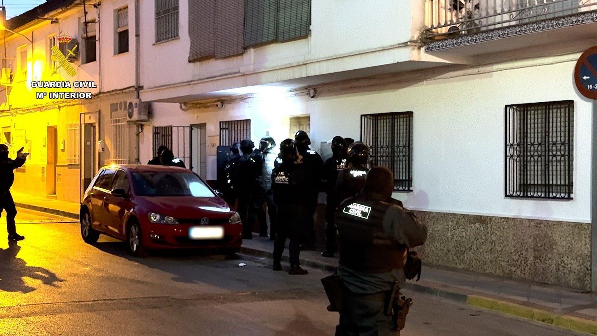Imagen de la operación 'Hinsallauz' de la Guardia Civil.