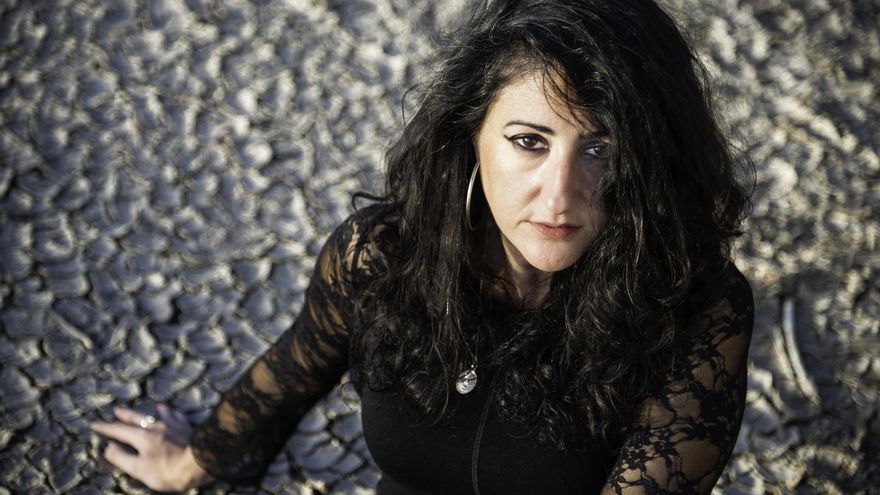 Azahara Palomeque, escritora: “La memoria de la Guerra Civil ha cambiado desde el momento en que se terminó”