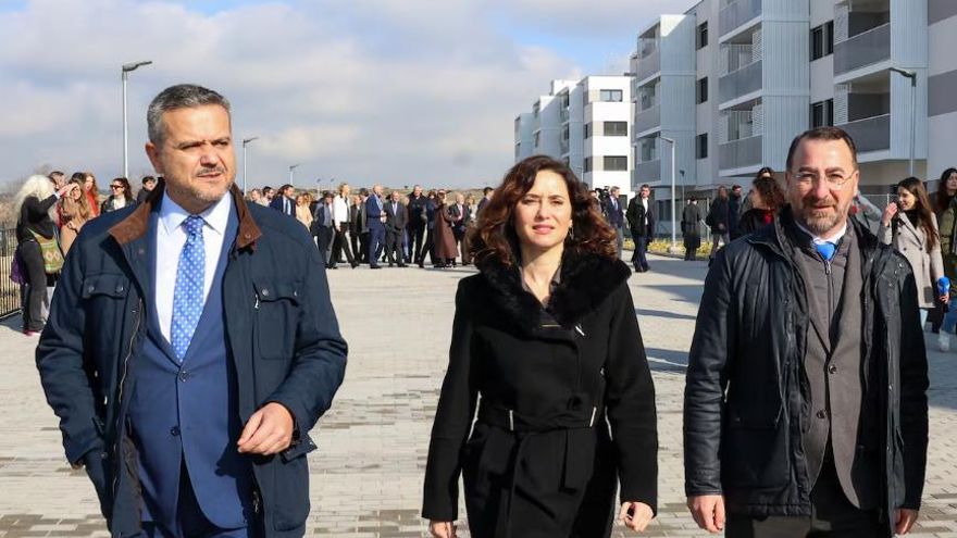 El futuro reglamento de vivienda protegida en Madrid deja cientos de afectados al pedir 10 años de padrón: "Puse 60.000 euros y nos echan"