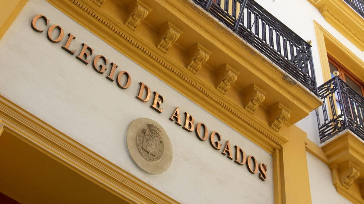 Fachada Colegio de Abogados de Sevilla