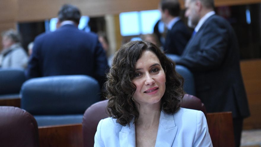 La confusión de Ayuso al dar sus condolencias a los portugueses por el accidente del funicular de Glória: "Muchas felicidades"