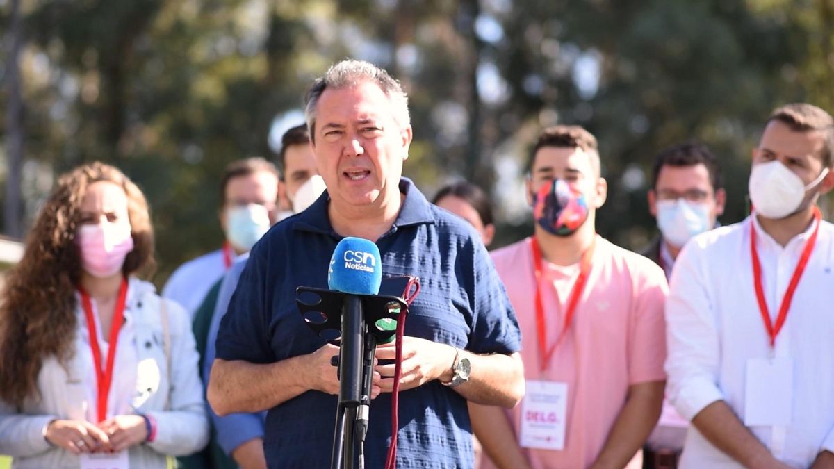Espadas en su intervención en el Comité Regional de Juventudes Socialistas.