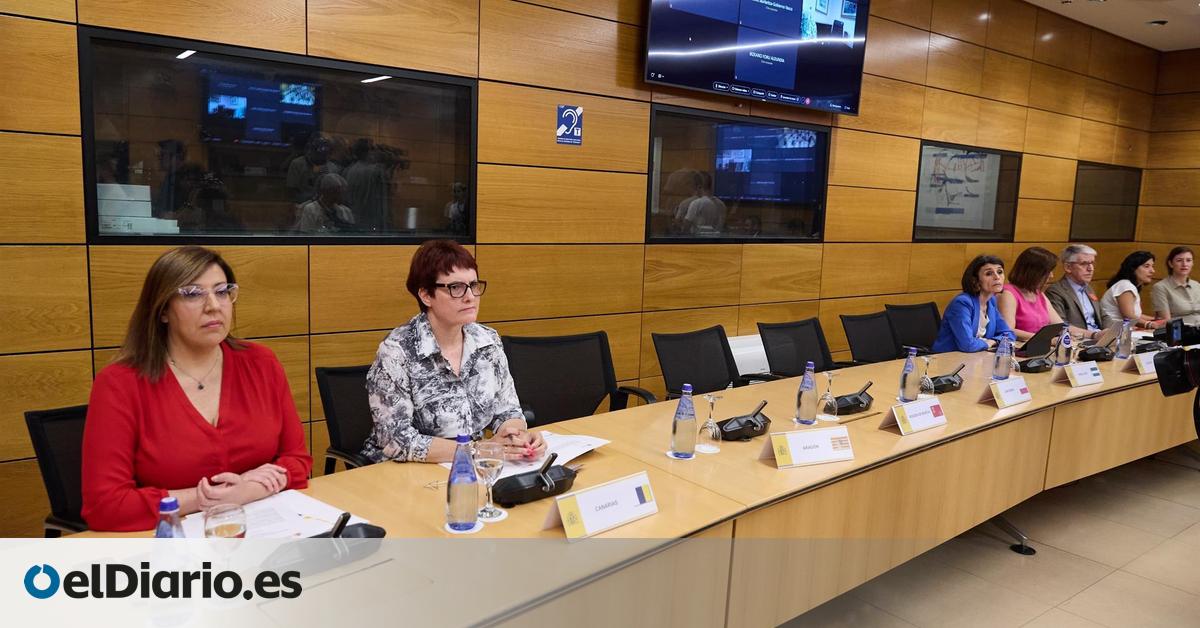 El Gobierno canario señala por primera vez la  falta de respeto del PP  en la crisis de los menores migrantes