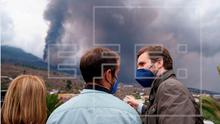 Casado pide dar viviendas a los que han perdido sus casas por el volcán