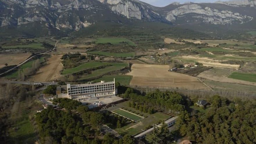 Un brote de COVID-19 en el hospital de Leza obliga a trasladar pacientes hasta Txagorritxu, en Vitoria