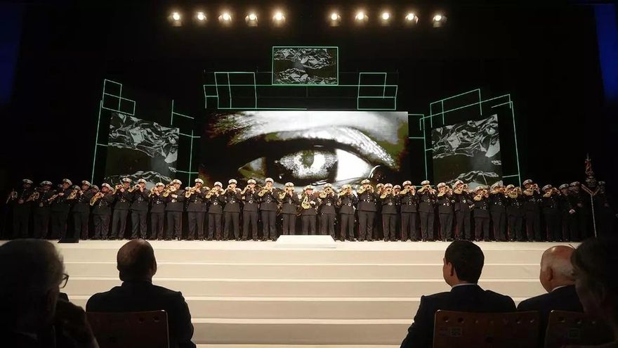 El Gobierno de Moreno gastó más dinero en la última gala del 28F que sumando las cinco anteriores a su llegada a la Junta